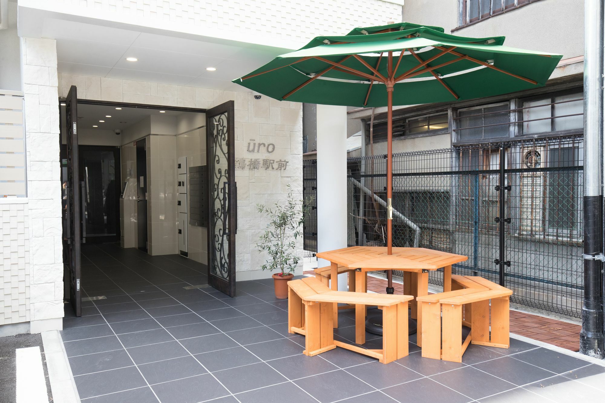 Uro Apartment Osaka Exterior foto